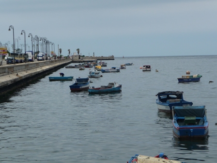 Kuba Fischehafen am Malecon in Havanna