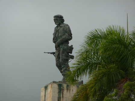 Kuba Reisen Das berühmte Mausoleum in Santa Clara
